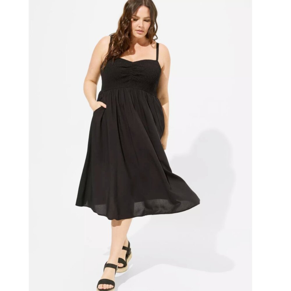 NWT Torrid 1 Black Midi Challis Sweetheart Smocked Bust Dress 1X 14 16